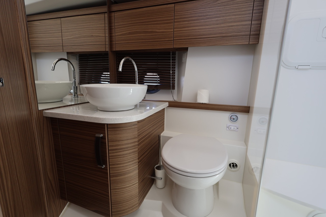 Greenline 40H, 2023 (test boat) image 11