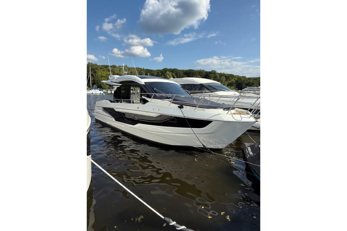 Galeon 410 HTC, 2024 image 1