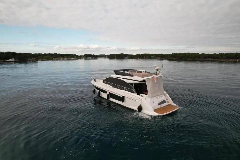 Azimut 53 Fly, 2024 image 3