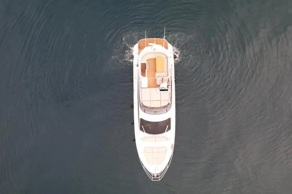 Azimut 53 Fly, 2024 image 6
