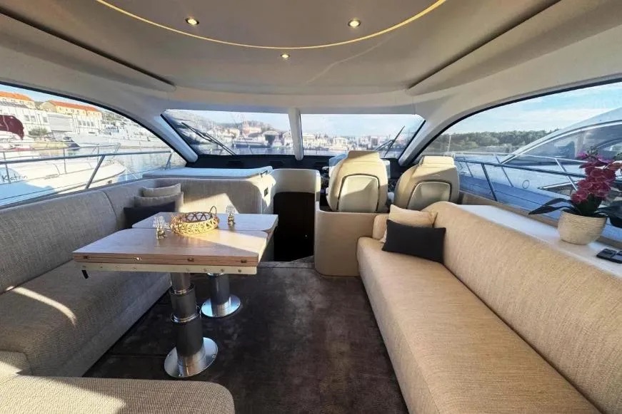 Azimut 53 Fly, 2024 image 8