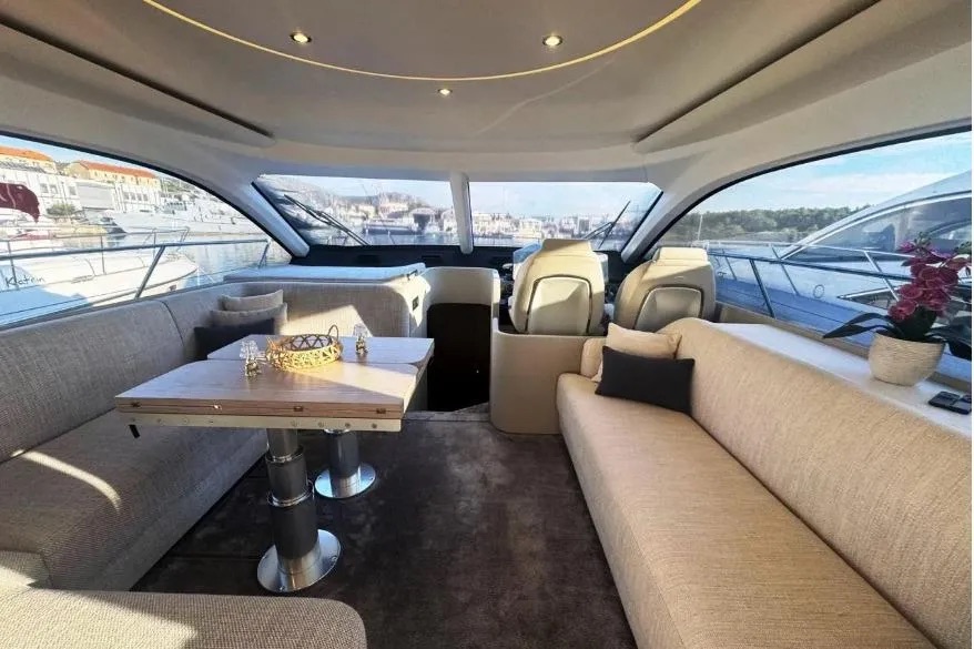 Azimut 53 Fly, 2024 image 11