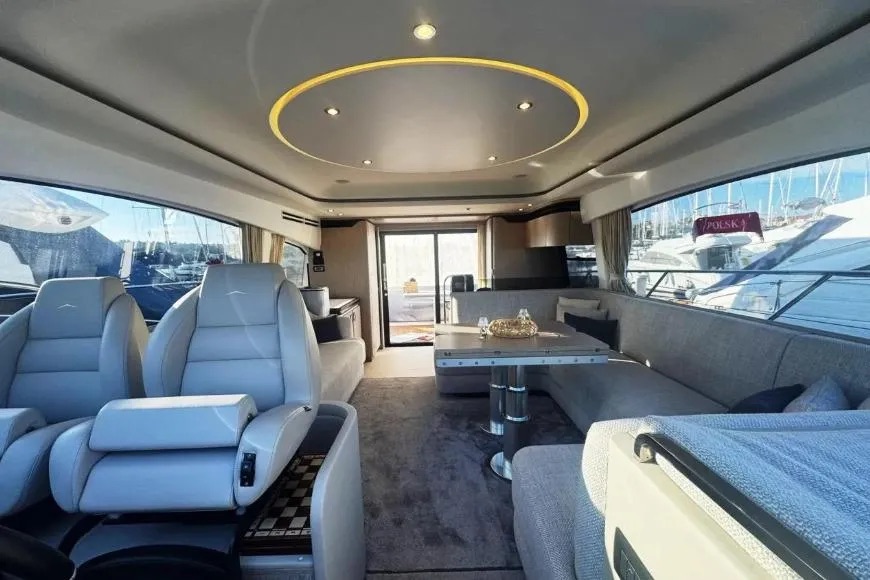 Azimut 53 Fly, 2024 image 12