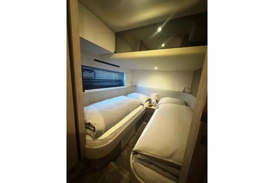 Azimut 53 Fly, 2024 image 25