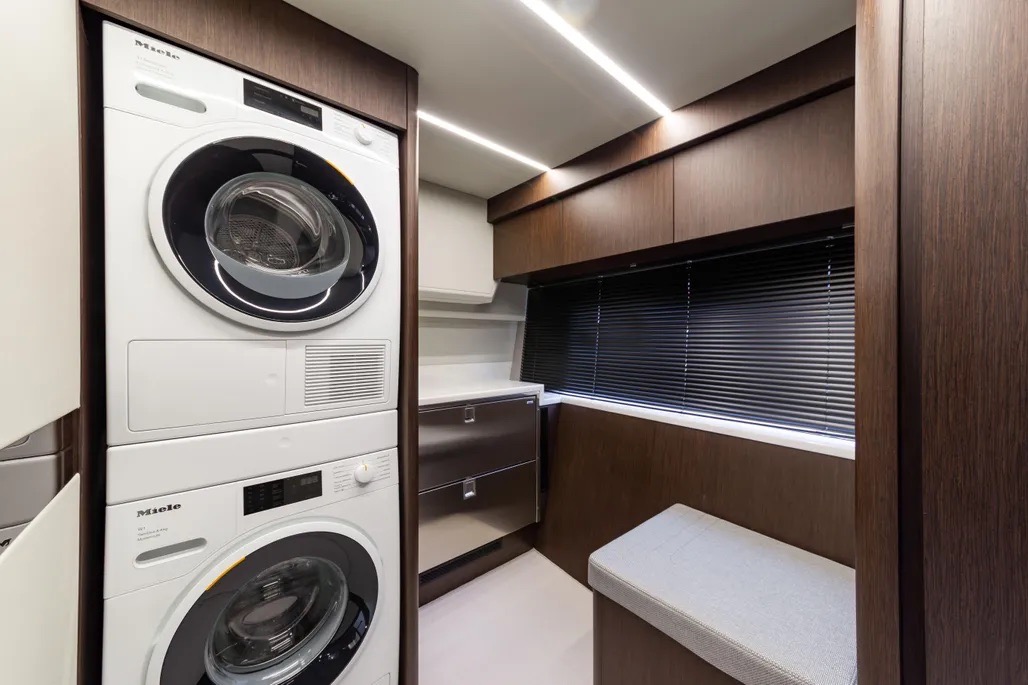 Galeon 700 Sky, 2024 image 24