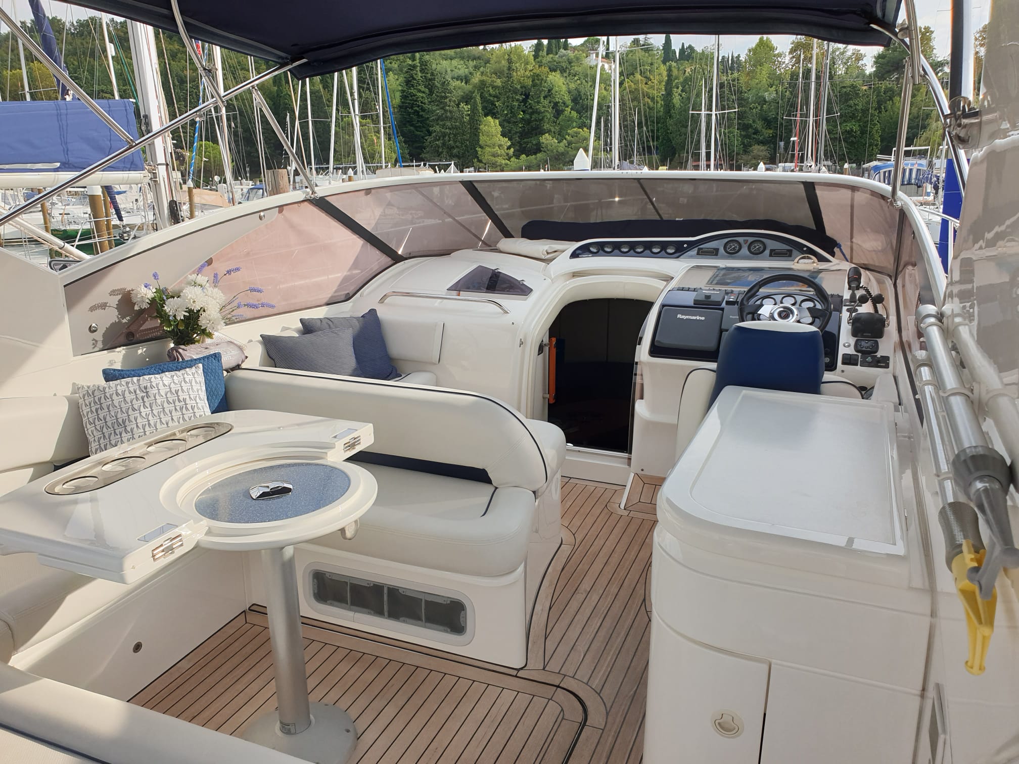 Fairline Targa 40, 2005 image 6