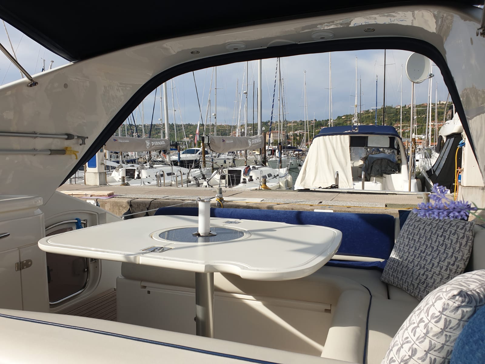 Fairline Targa 40, 2005 image 9