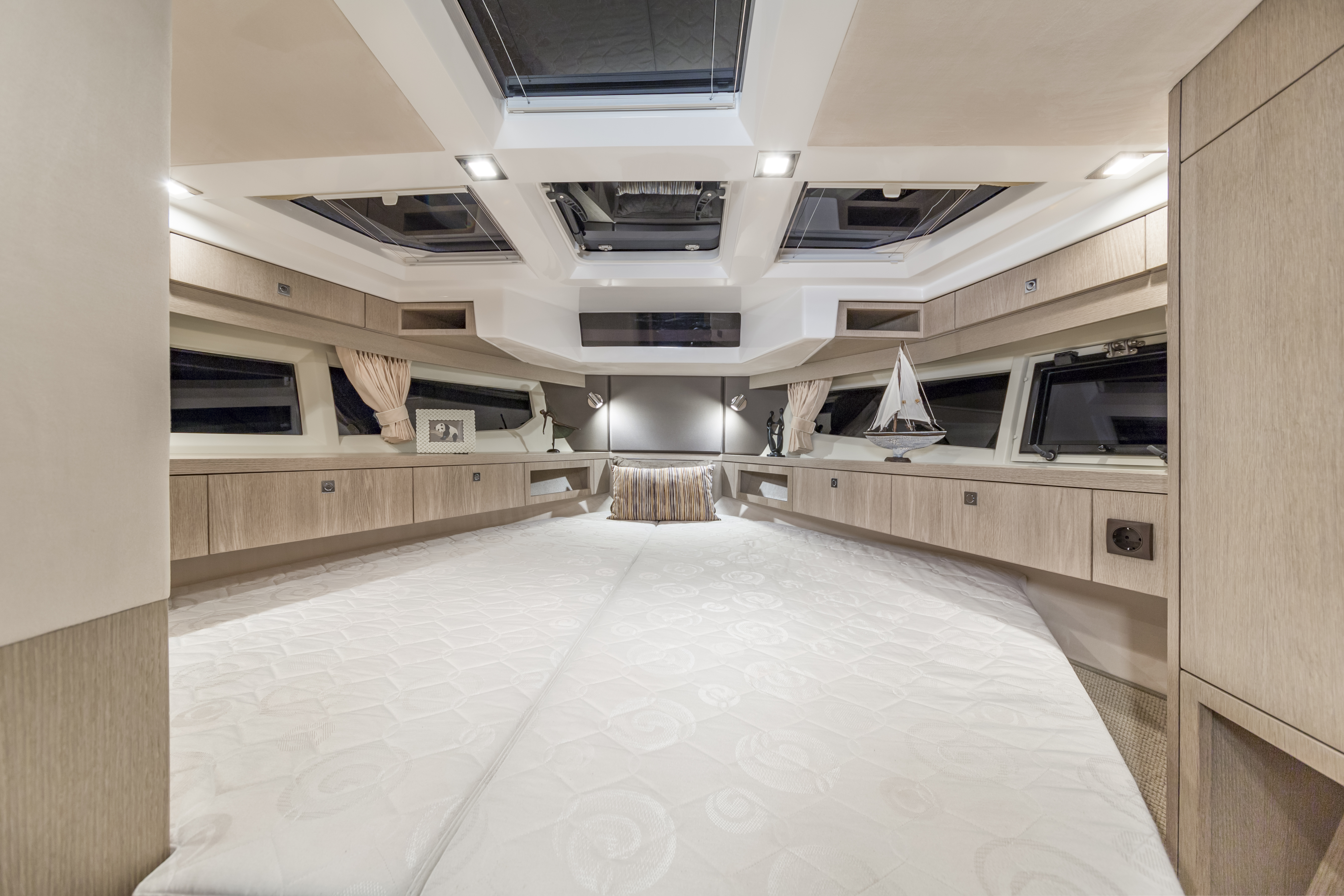 Galeon 360 FLY, 2026 NEW BOAT image 13