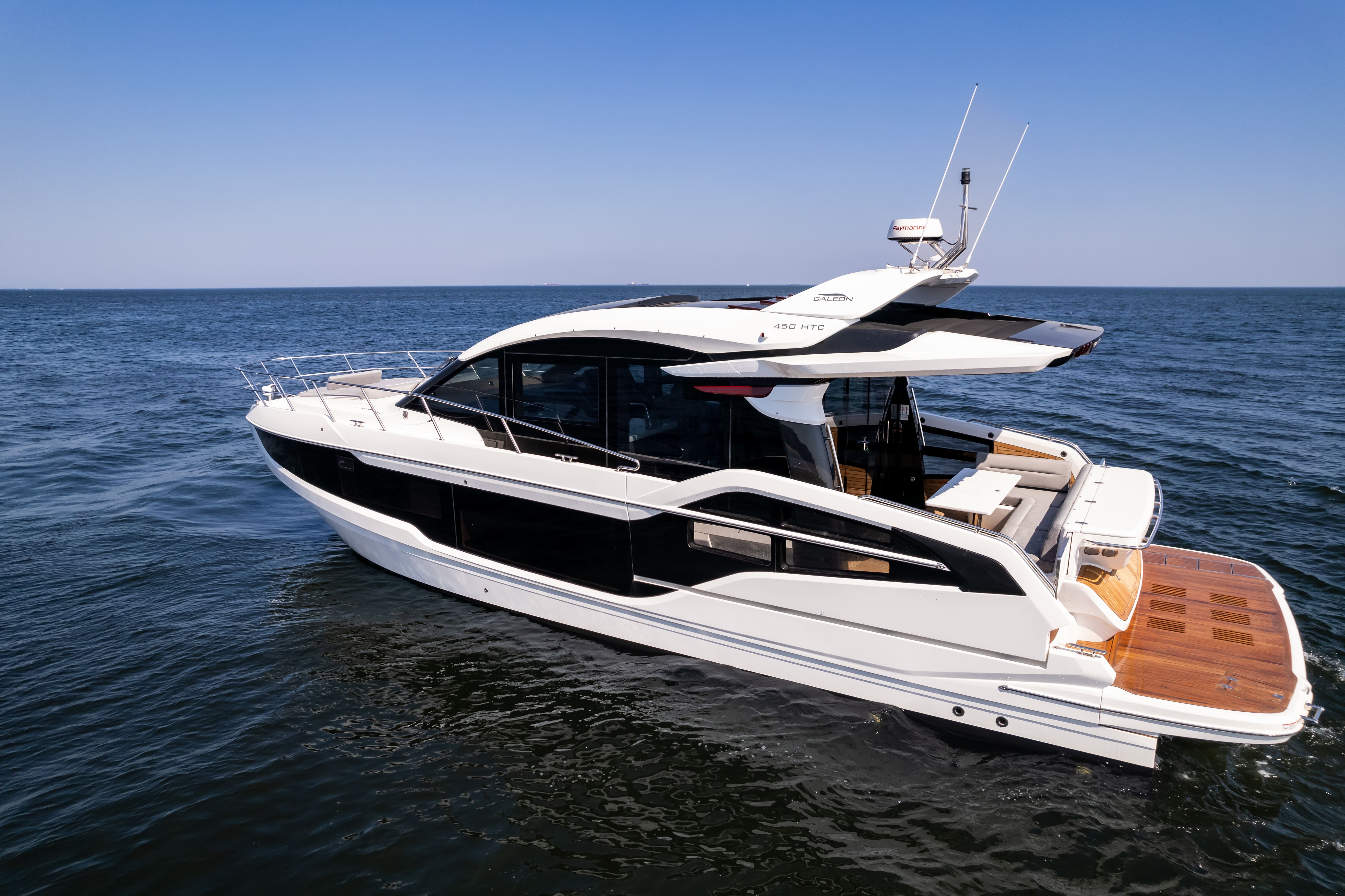 Galeon 450 HTC, 2026 NOVÁ LOĎ image 2