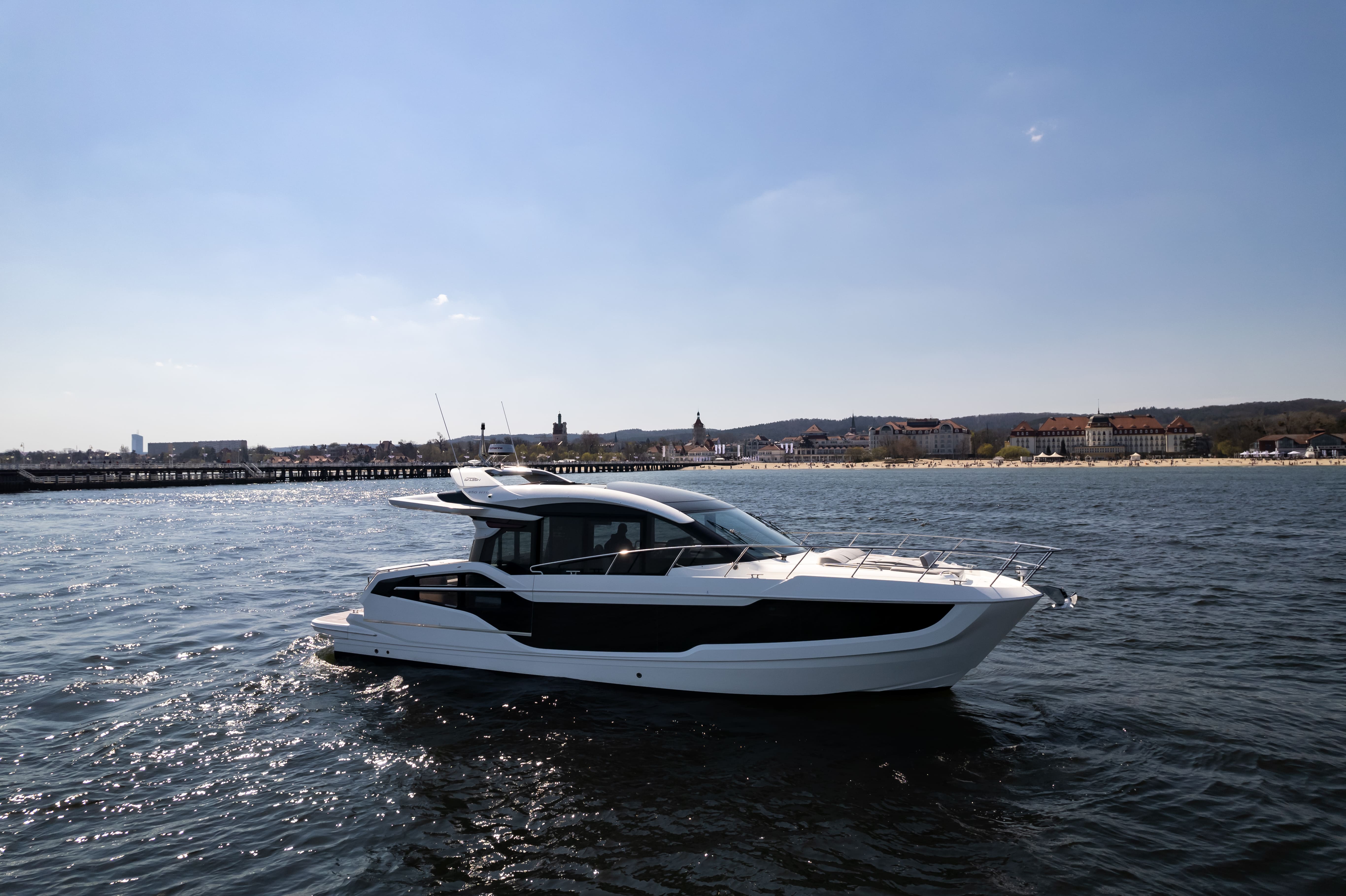 Galeon 450 HTC, 2026 NOVÁ LOĎ image 6