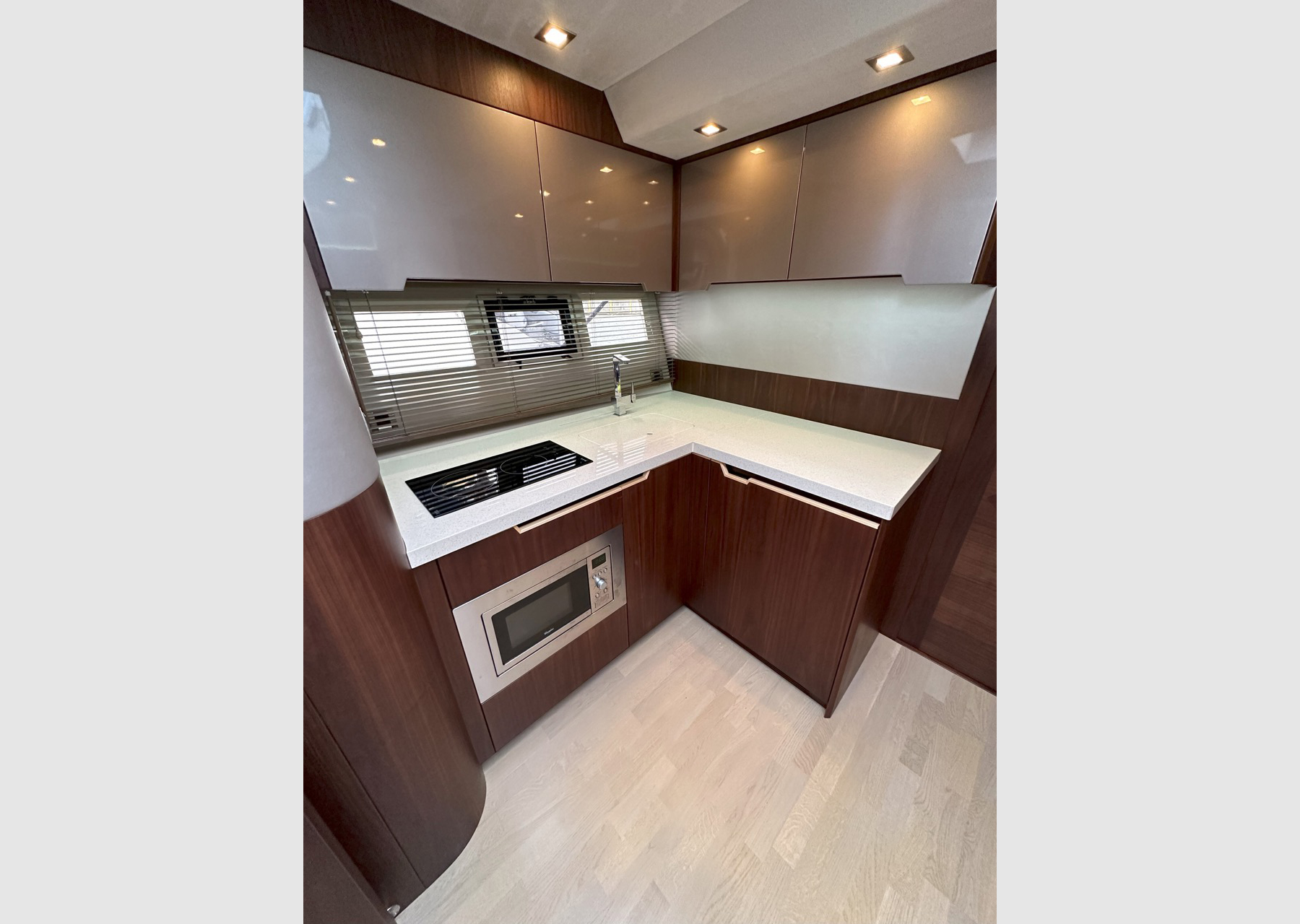 Galeon 445, 2015 image 13