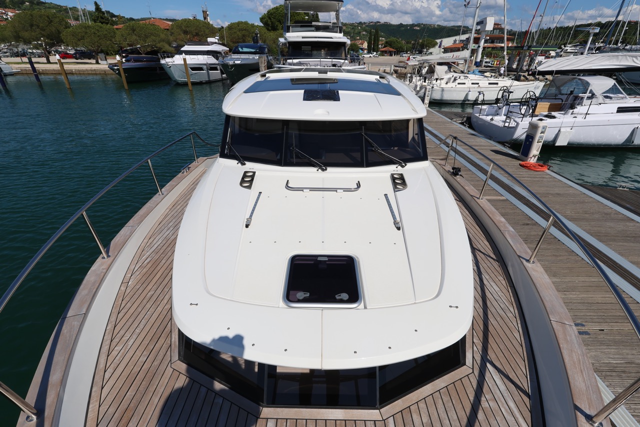 Greenline 40H, 2023 (test boat) image 3