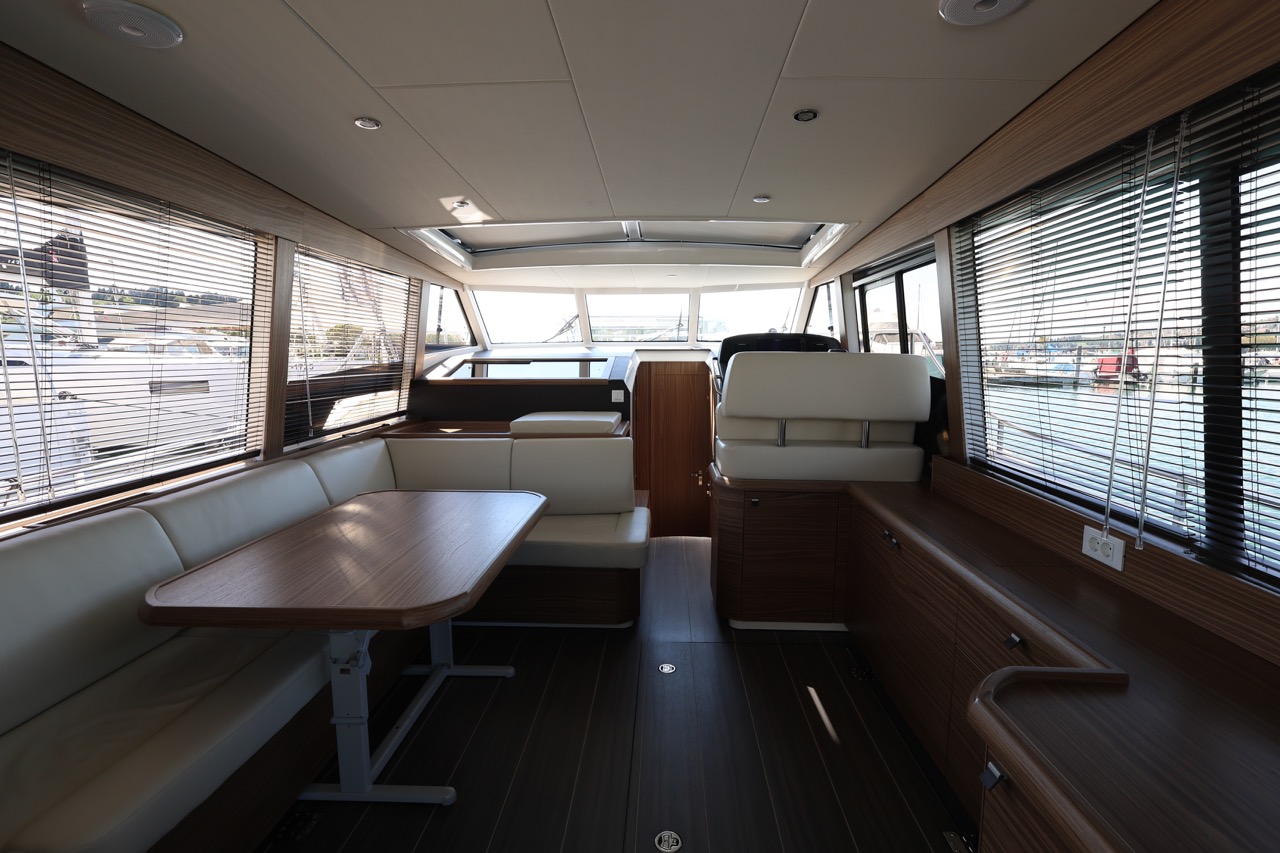 Greenline 40H, 2023 (test boat) image 6