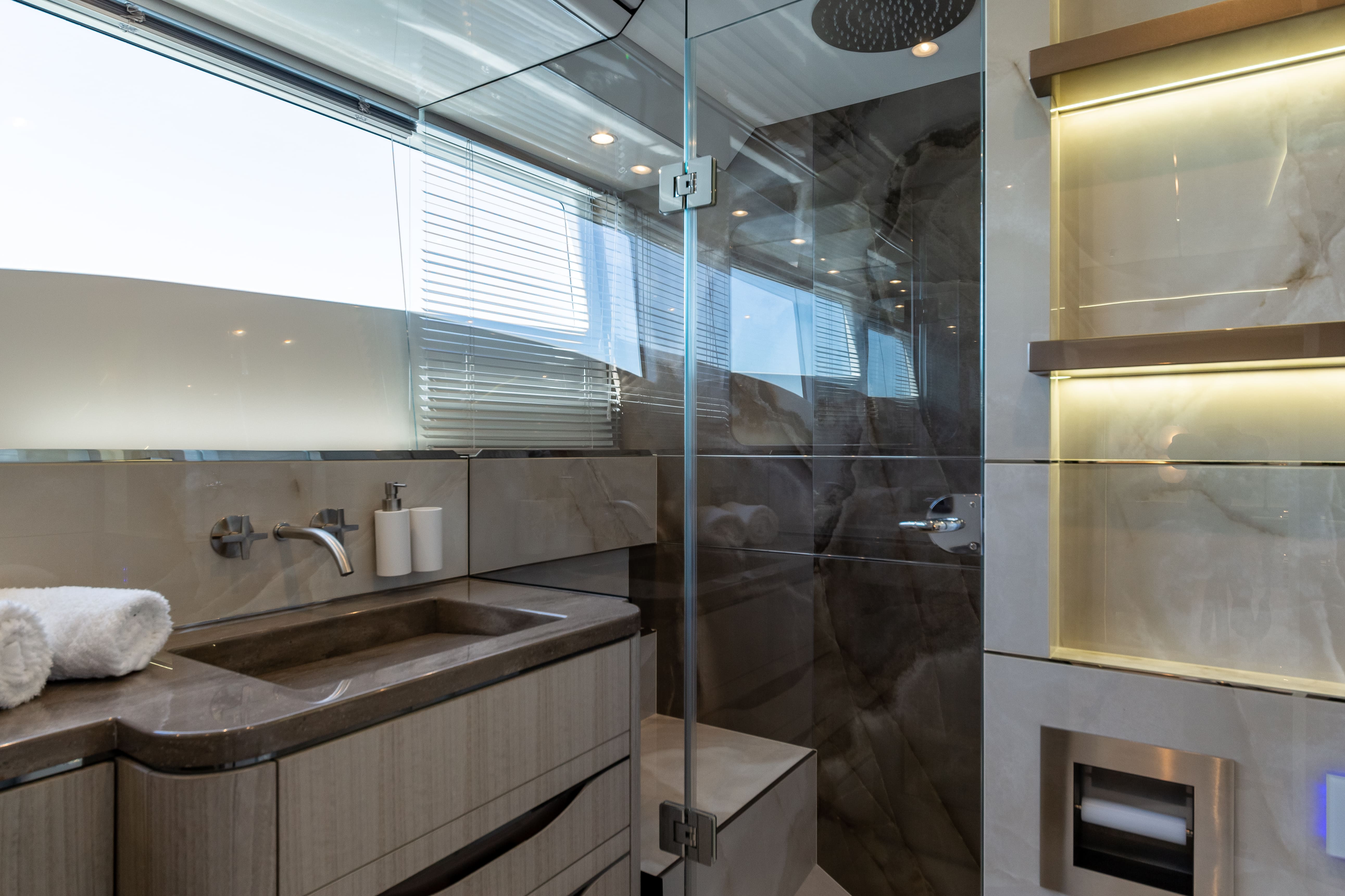 Galeon 620 FLY, 2026 NEW BOAT image 21