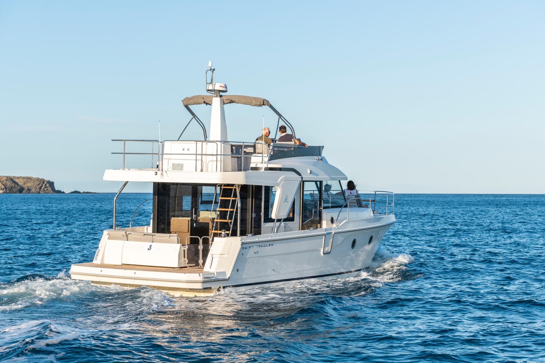 Beneteau Swift Trawler 41 Fly, 2026 NEW BOAT image 2