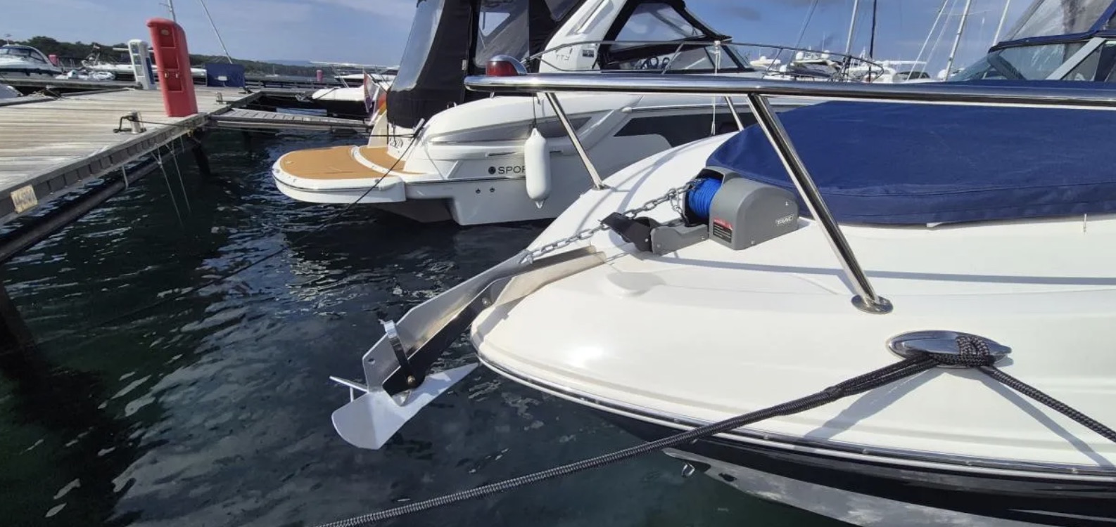 Chaparral 270 Signature, 2017 image 7