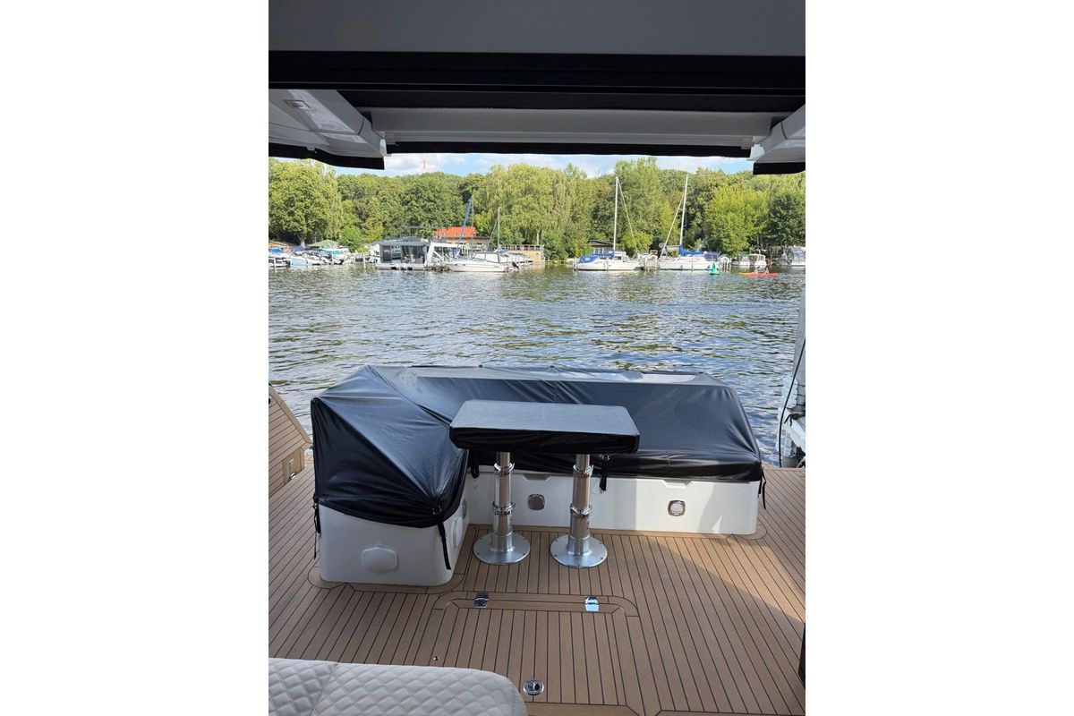Galeon 410 HTC, 2024 image 28