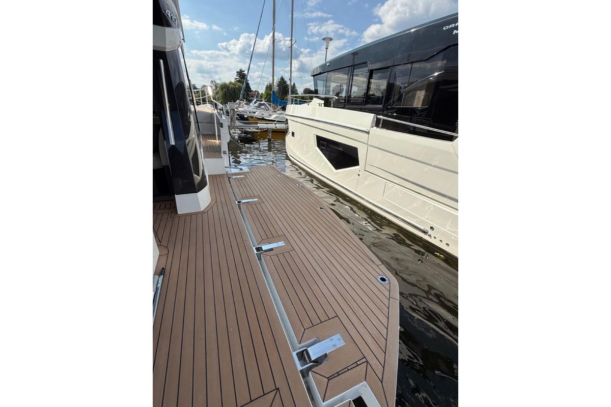 Galeon 410 HTC, 2024 image 29