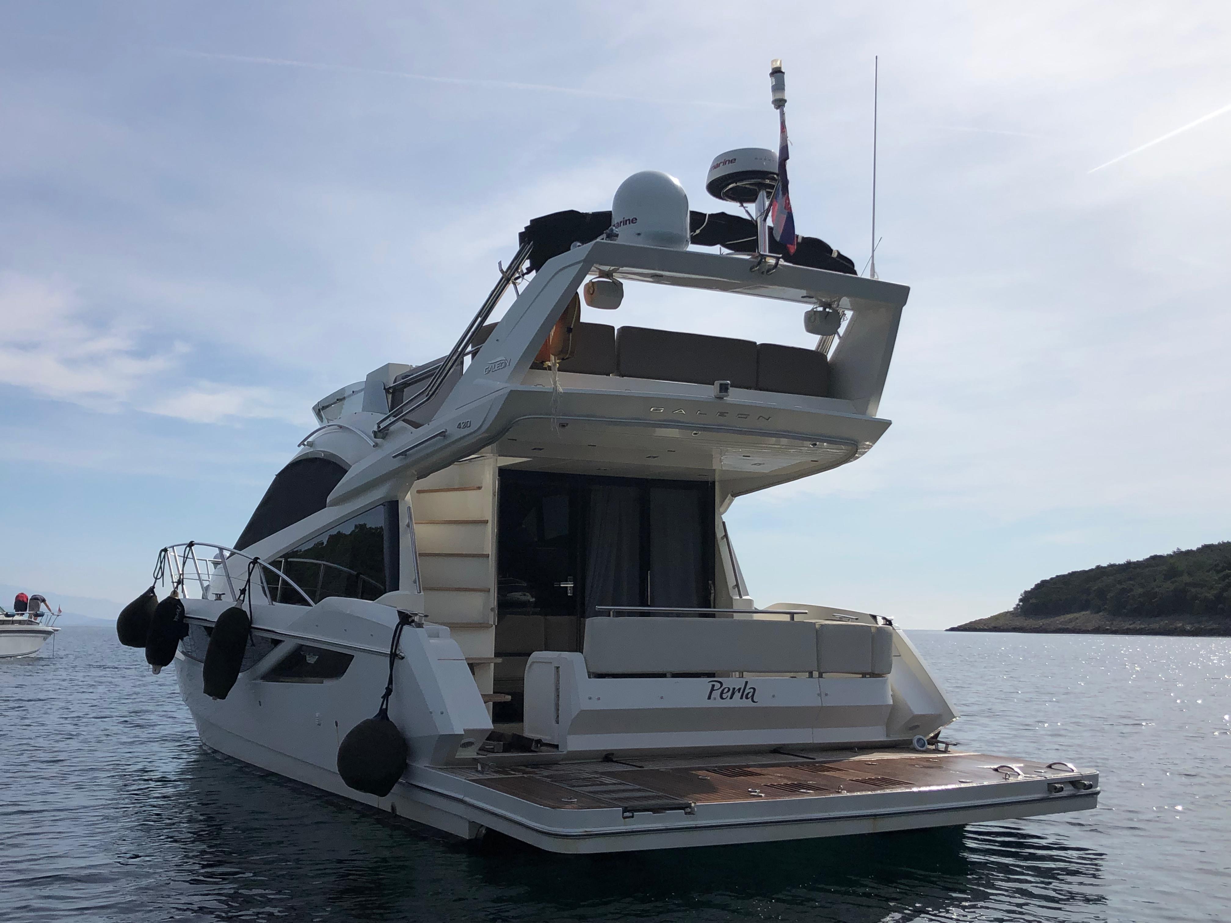 Galeon 420 Fly, 2013 image 5