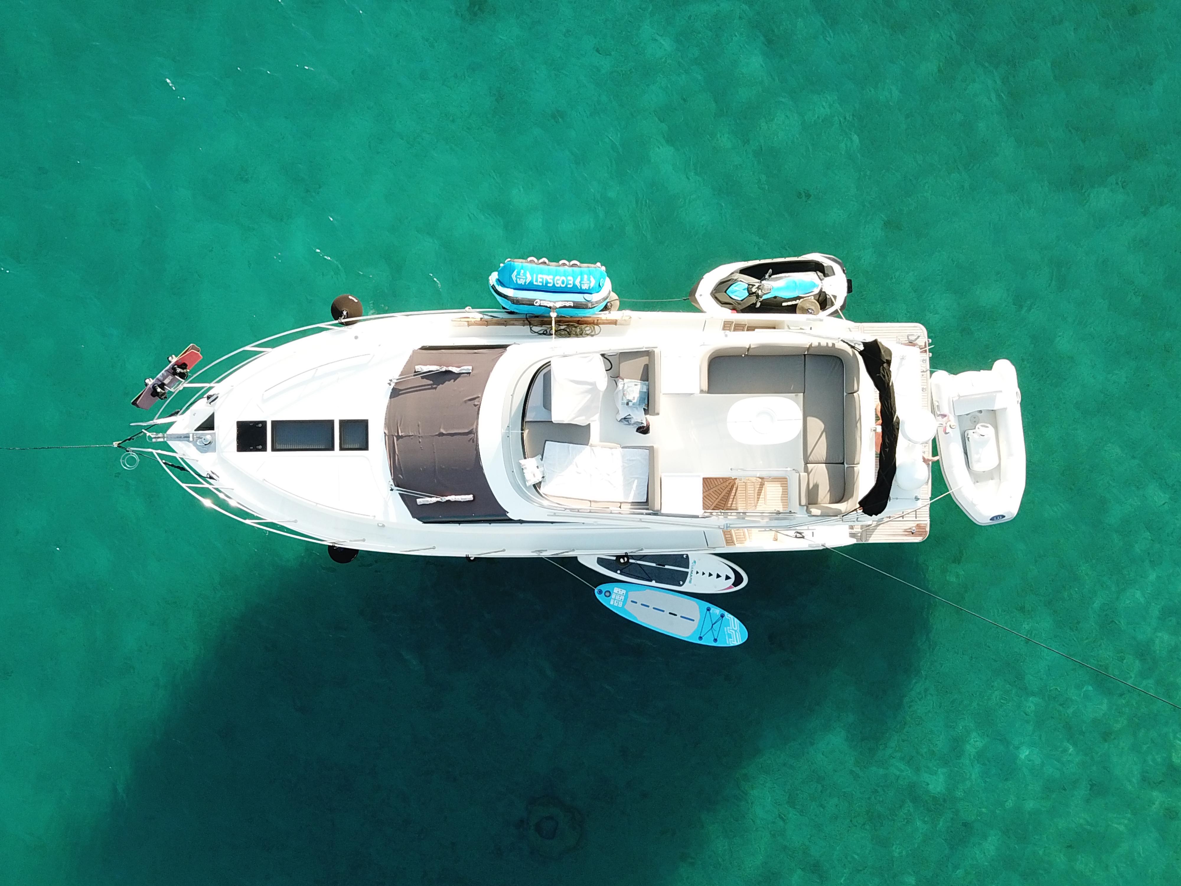 Galeon 420 Fly, 2013 image 7