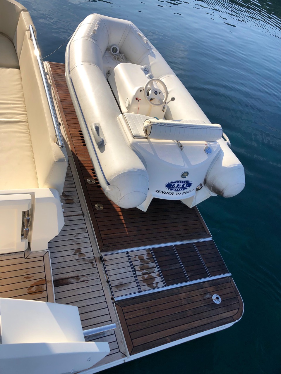 Galeon 420 Fly, 2013 image 9