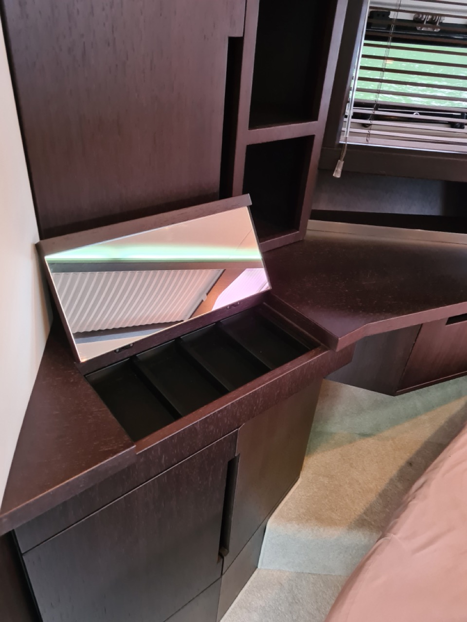 Galeon 420, 2017 image 19