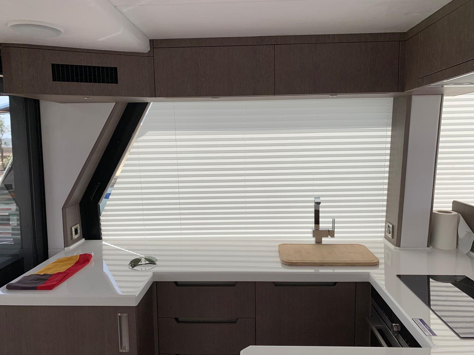 Galeon 500 Fly, 2019 image 12