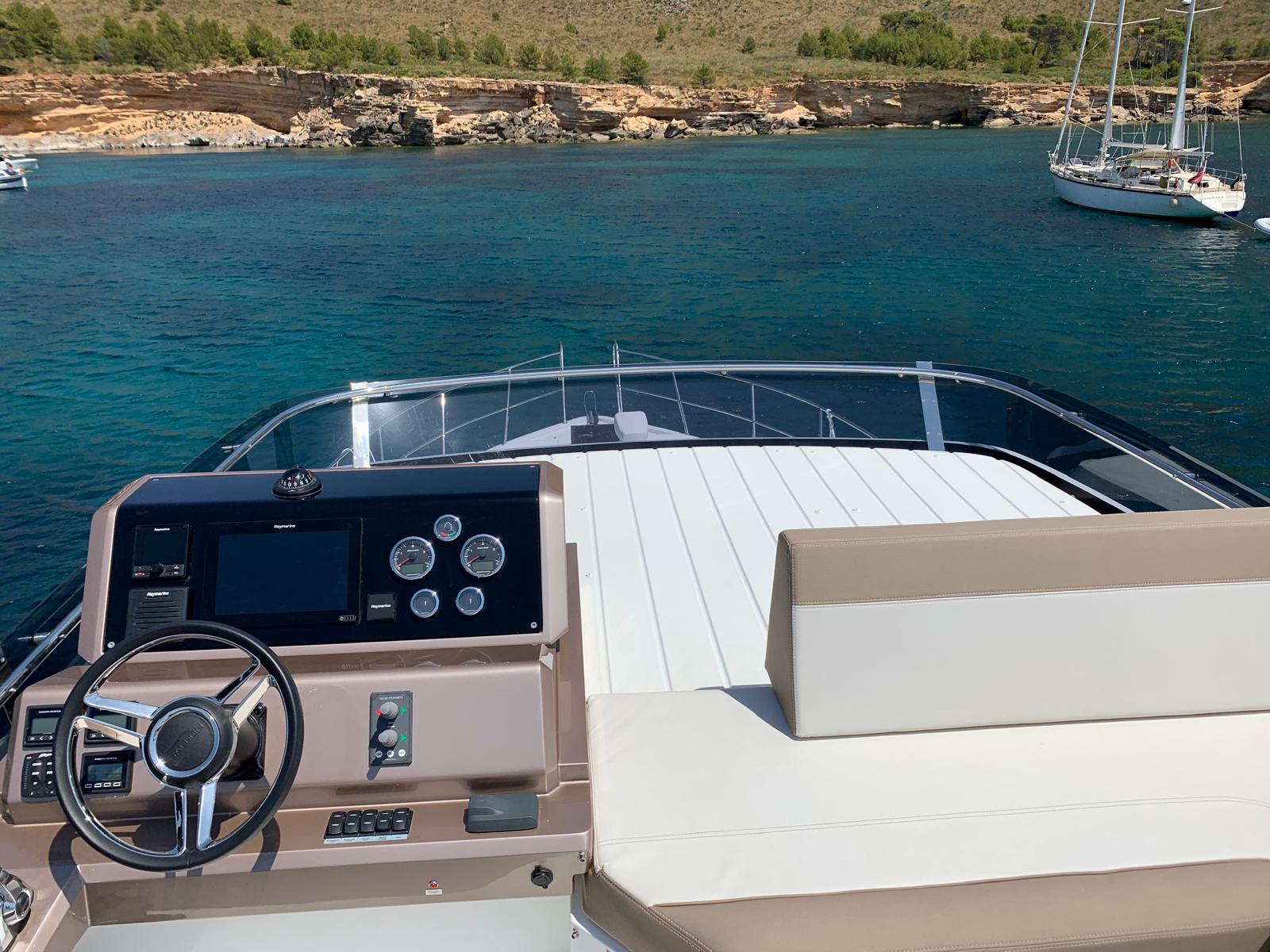 Galeon 500 Fly, 2019 image 4