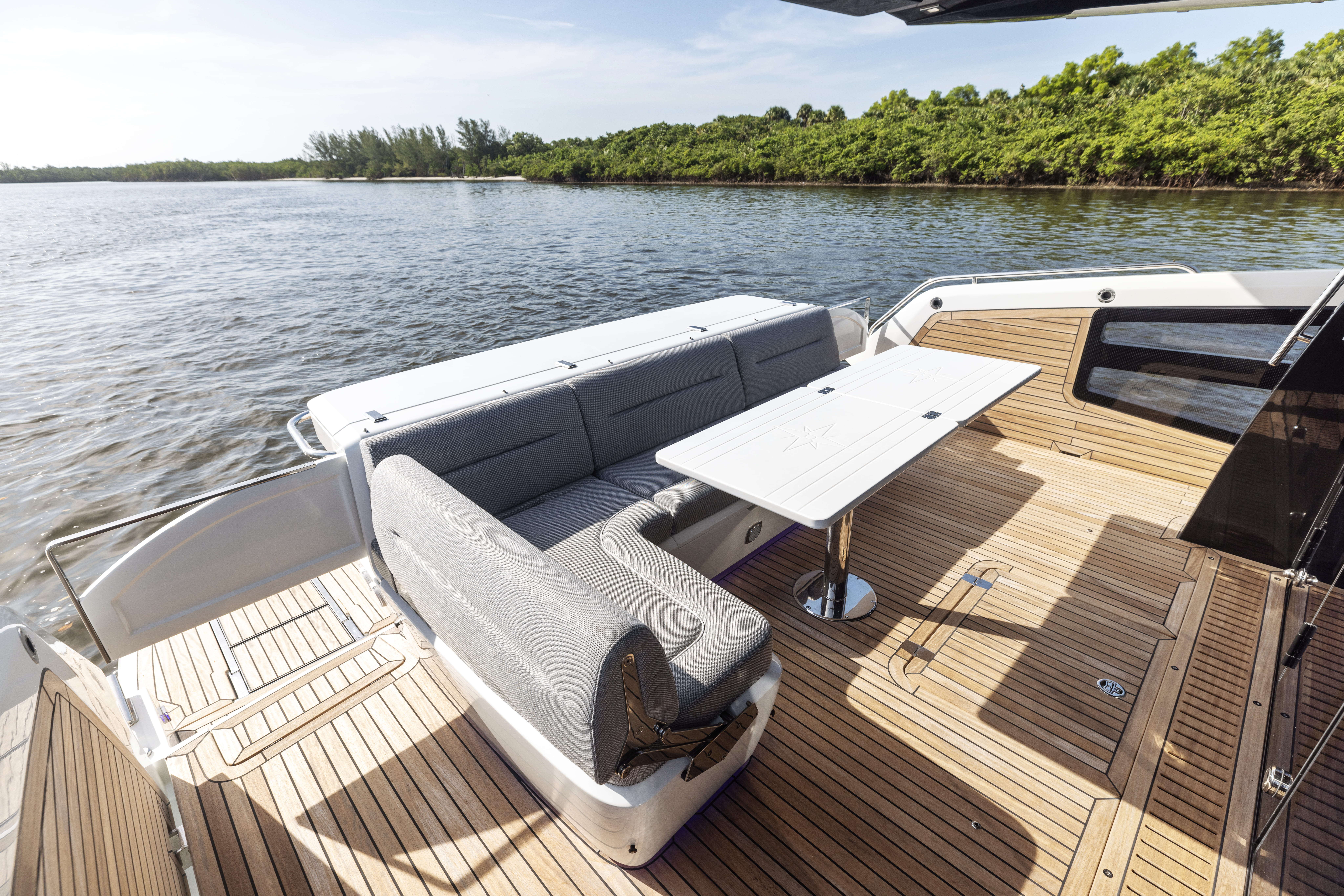 Galeon 450 HTC, 2026 NOVÁ LOĎ image 8