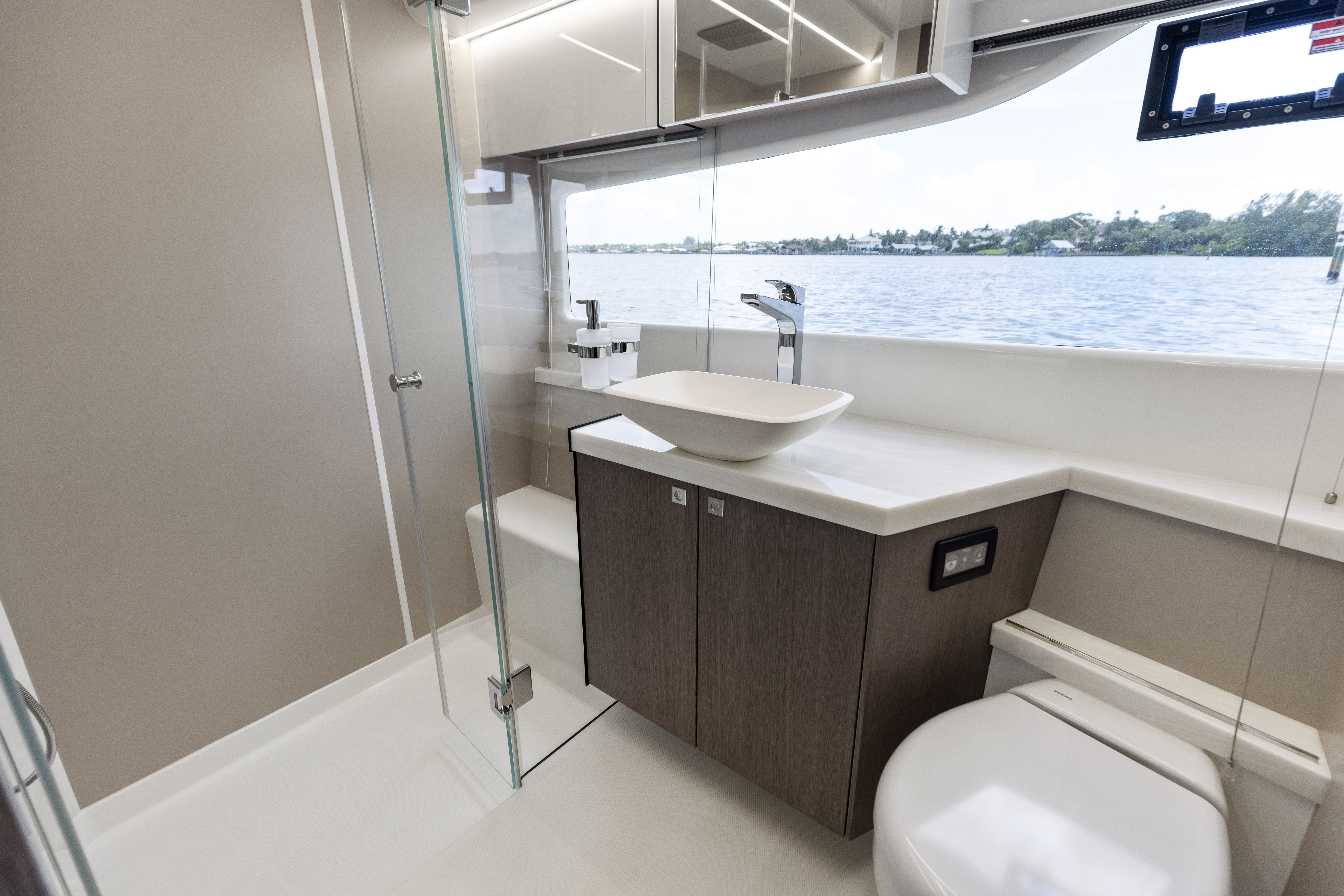 Galeon 450 HTC, 2026 NOVÁ LOĎ image 14