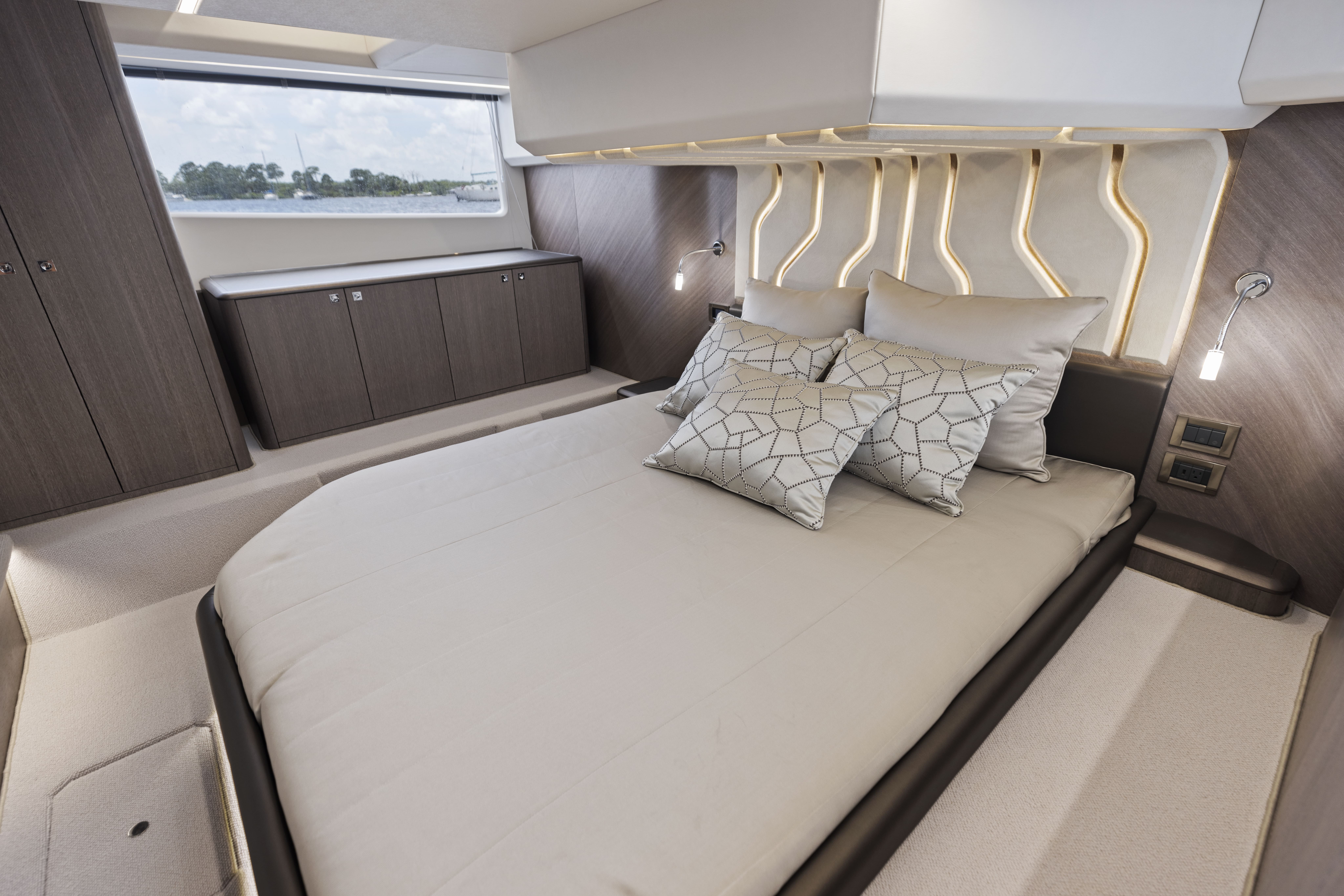 Galeon 450 HTC, 2026 NOVÁ LOĎ image 15