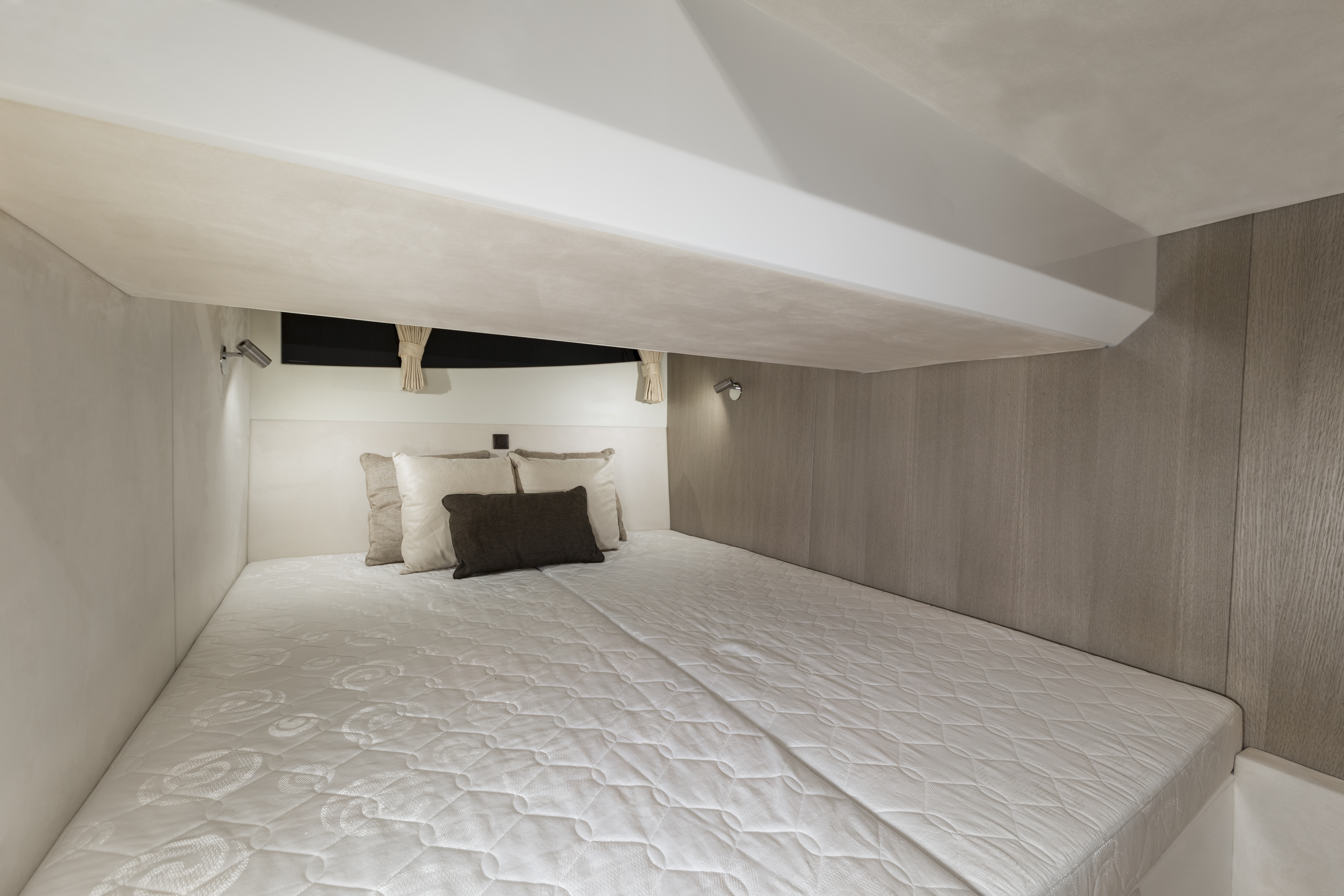 Galeon 360 FLY, 2026 NEW BOAT image 14