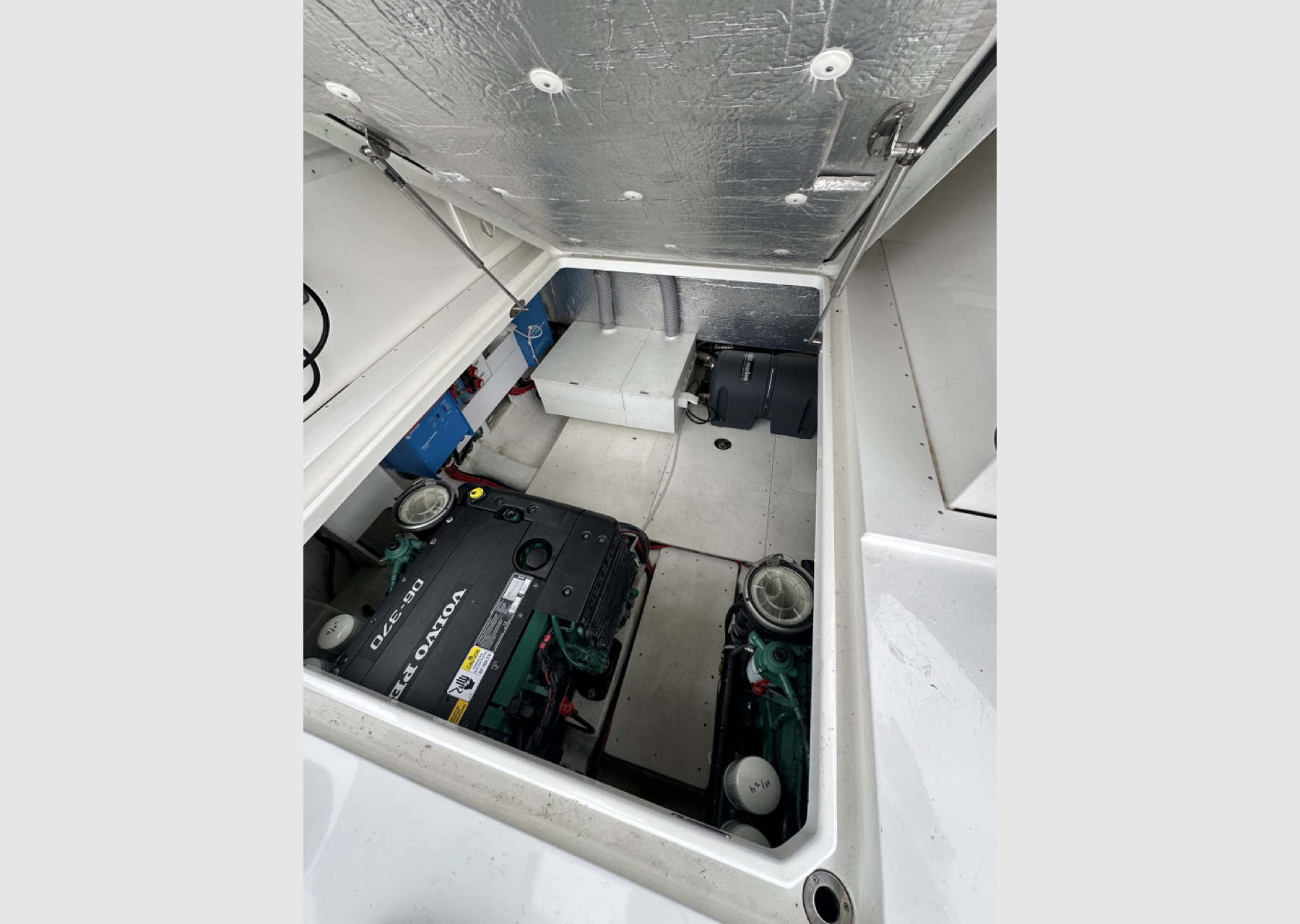 Galeon 445, 2015 image 22